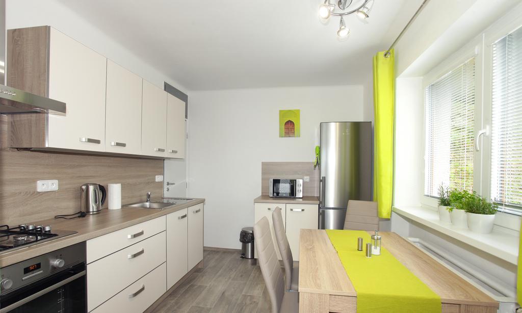 Apartman Pod Skalou V Ceskem Raji Besedice エクステリア 写真