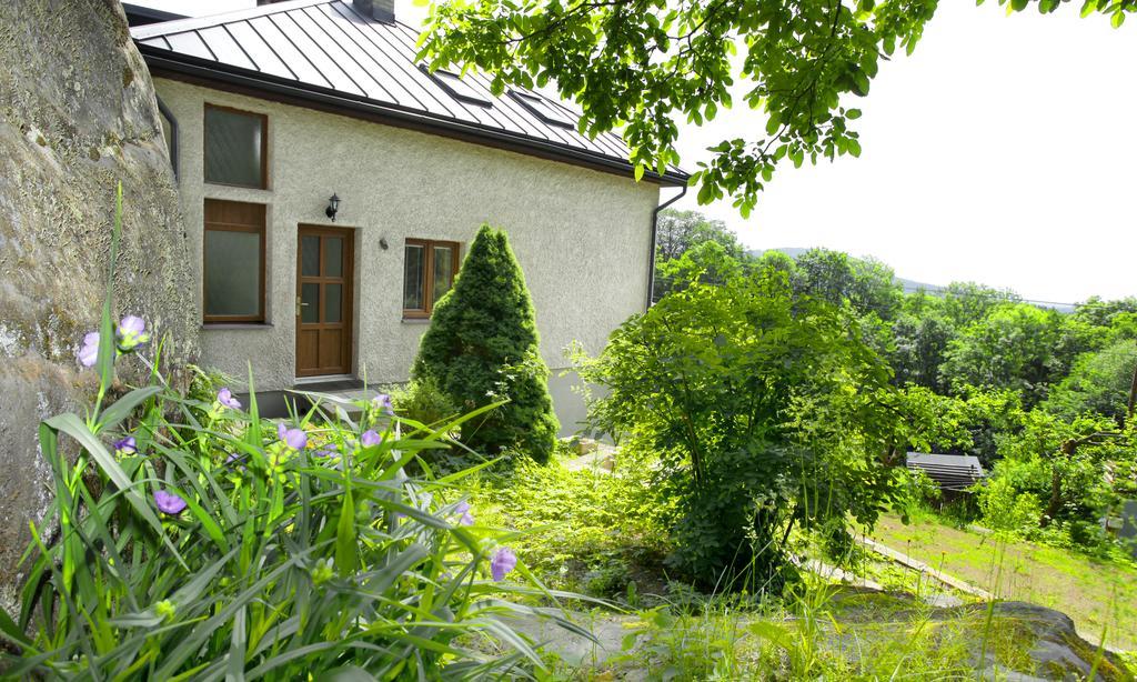 Apartman Pod Skalou V Ceskem Raji Besedice エクステリア 写真